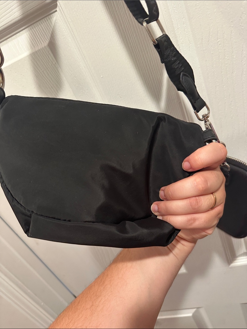 Madden NYC Black Nylon Crossbody Bag with Chain - Picture 6 of 6